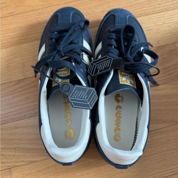 NWT RARE Adidas Sambas OG 'Night Navy Gum' - Picture 11 of 12